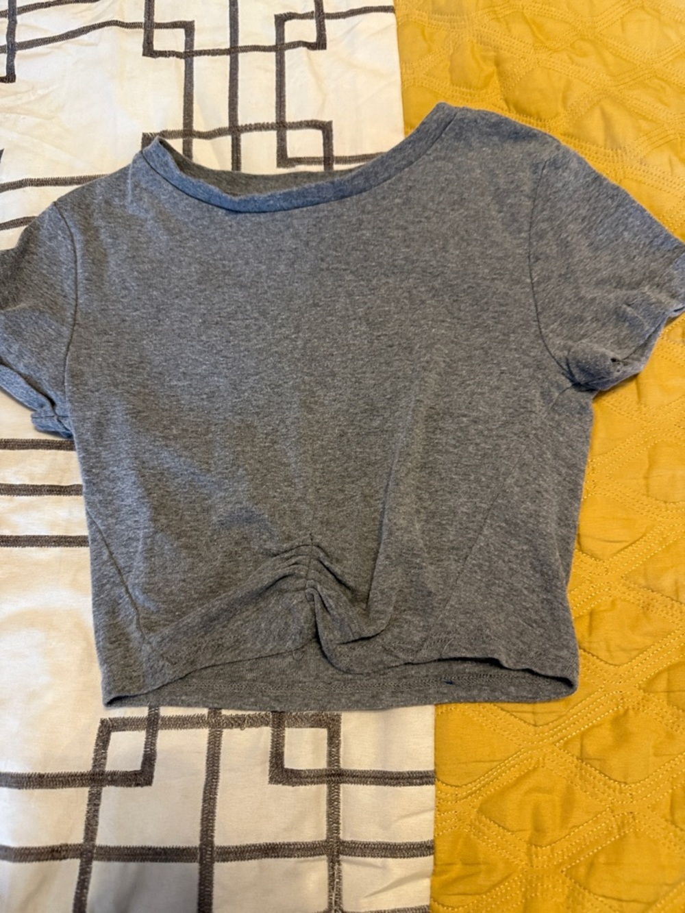 flirtitude Gray Twist-Front Short Sleeve Crop Top